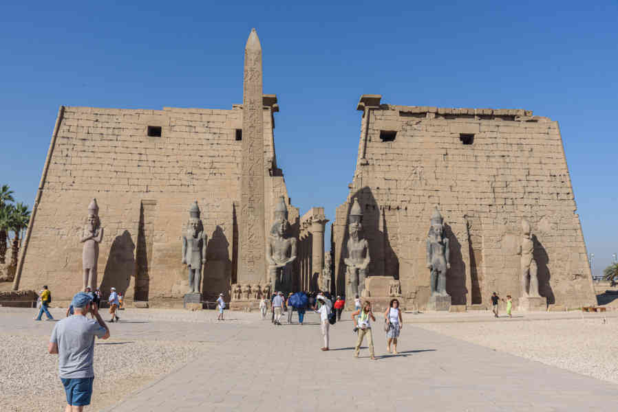 Egipto 088 - Luxor - Templo de Luxor.jpg